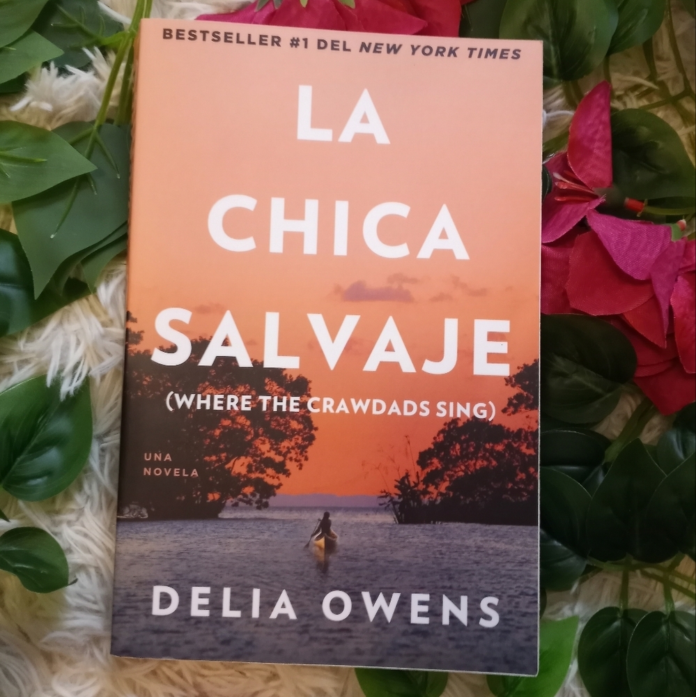 La Chica Salvaje Book by Delia Owens